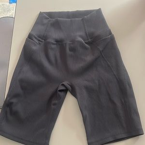 Medium BUFFBUNNY Biker Shorts